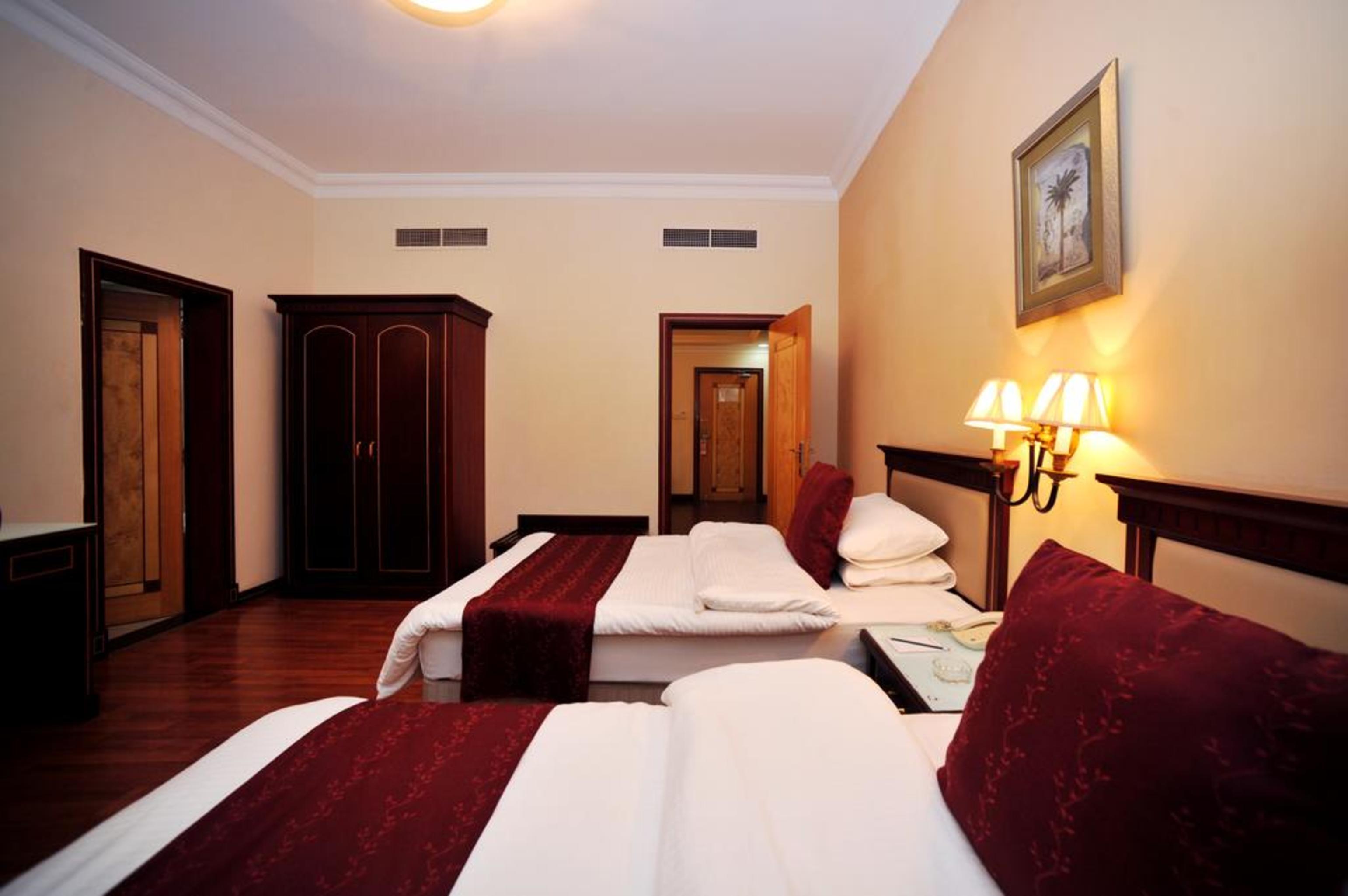 Marco Polo Hotel Manama Exterior photo