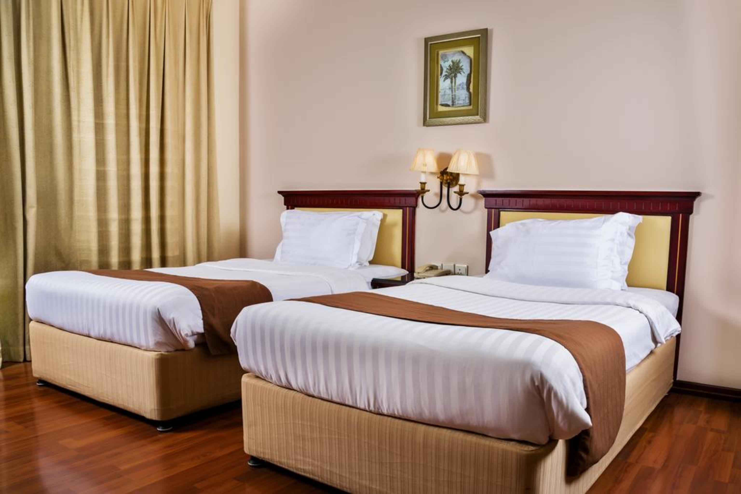 Marco Polo Hotel Manama Exterior photo